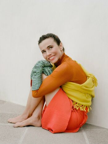 Linda Cardellini