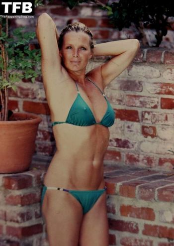 Linda Evans