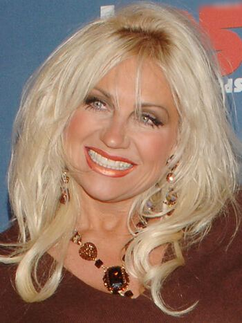Linda Hogan