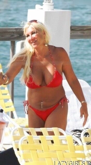 Linda Hogan