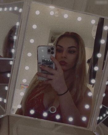 Linda_XoXo