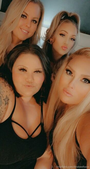 lindseefoxxx