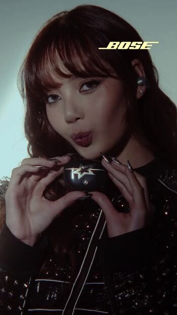 Lisa Blackpink