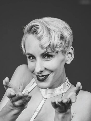 Lisa Eckhart
