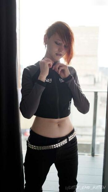 little_emo_kitten