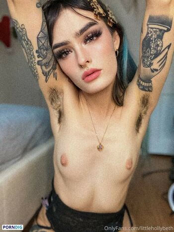 littlehollybeth