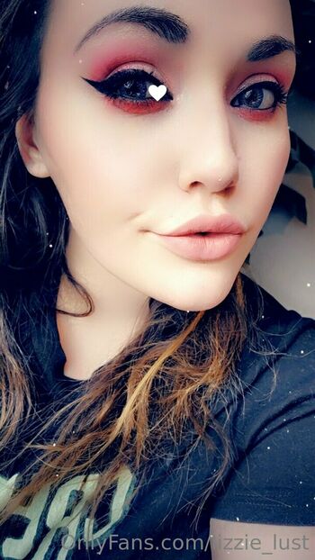 lizzie_lust
