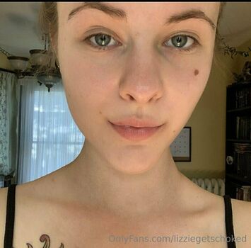 lizziegetschoked
