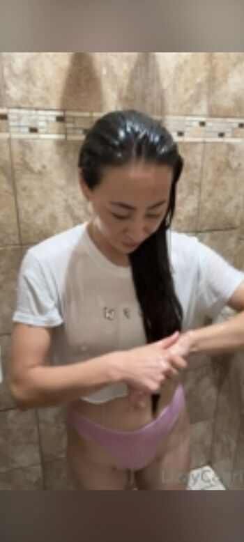 Lizzycapri