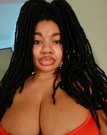 LockedHoneyPrincess