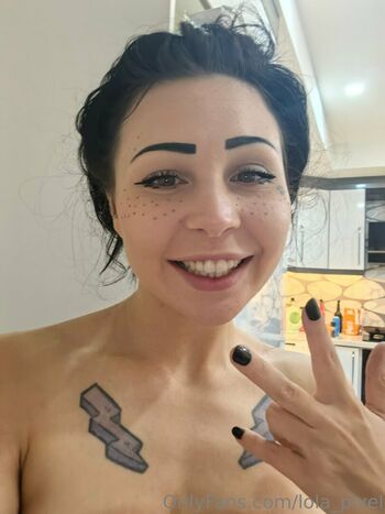 lola_pixel