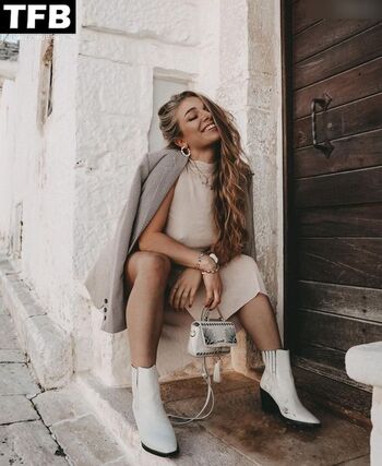 Lola Weippert