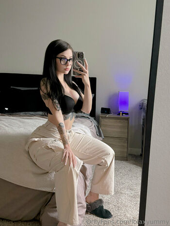 Lolaknivesxz
