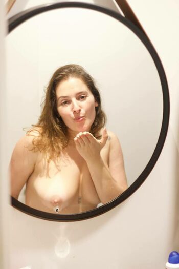 Lolla Antonielli