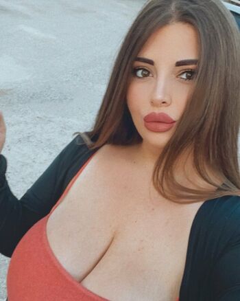 Lorena C