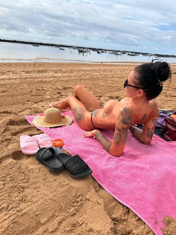 Lory_tatt