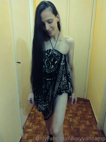 loryvancamp