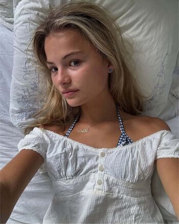 Lotta Emilie Stichler