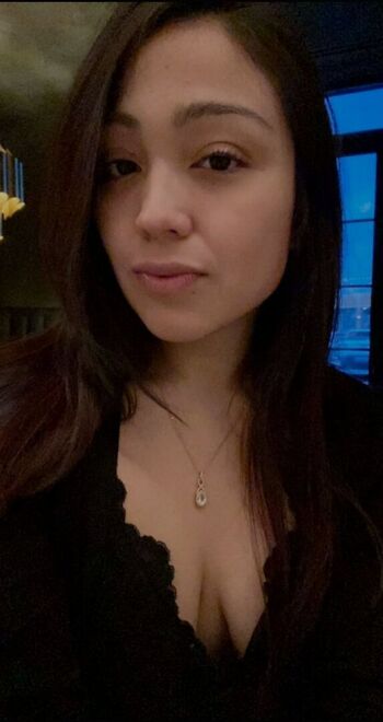 Lovely_Les