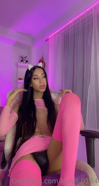 lovelykaroll