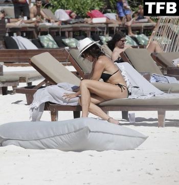 Luann de Lesseps