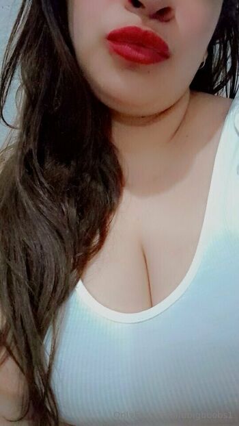lubigboobs1