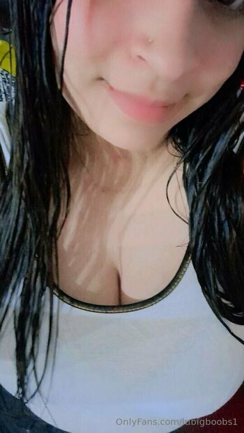 lubigboobs1
