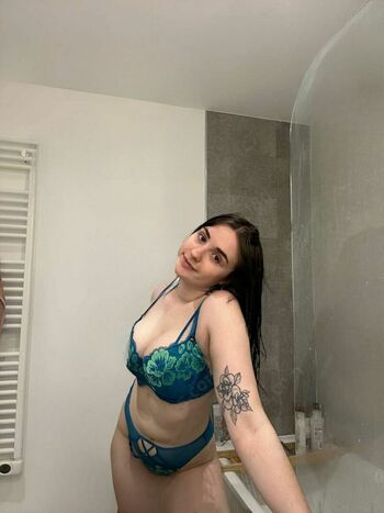 Lucia Keskin