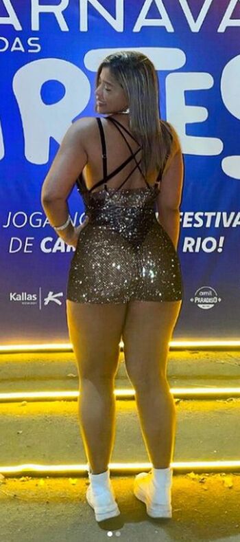 Luciana Vasconcelos