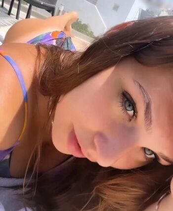 Lucy Lacht