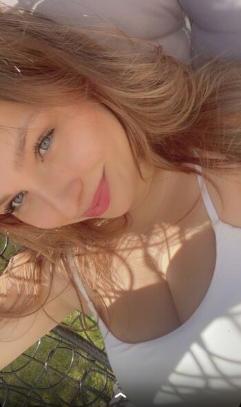 Lucy Lacht