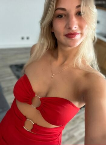 Lucy Sandler