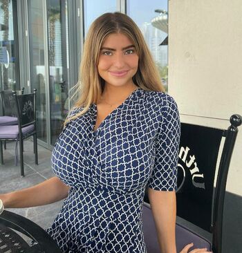Lucy Ya
