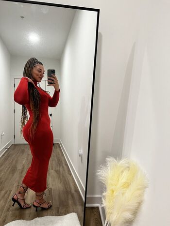 LuminousLindaa