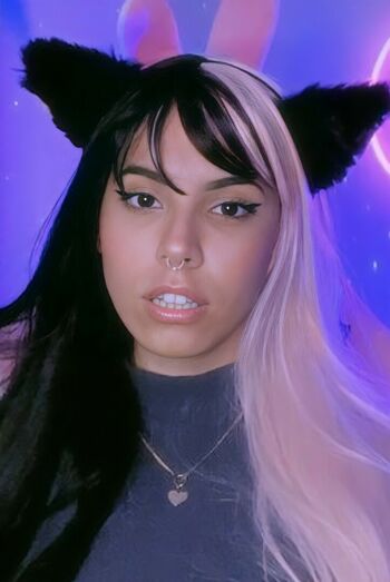 Luna Bloom