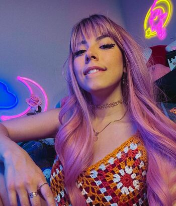 Luna Bloom