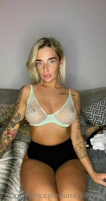 luna_lillyyyy