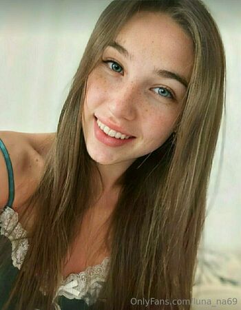 luna_na69