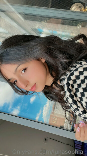 lunasophia_