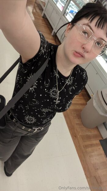 lustful.lylith