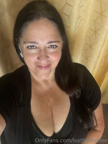 lustfullovelee