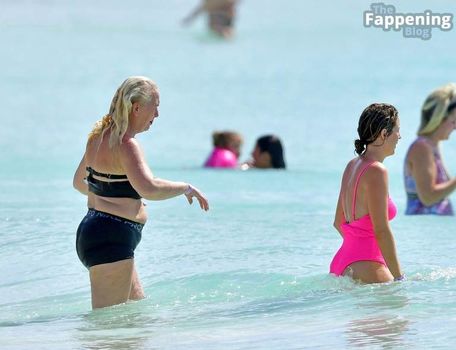 Lydia Bright