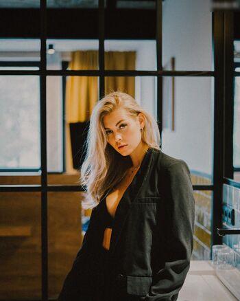 LYDIA ISABELL