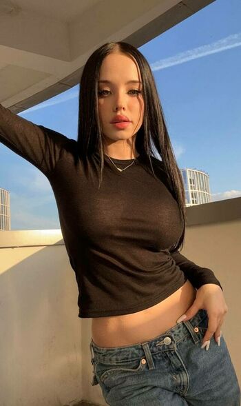 lyna_com