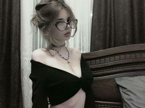 M.uselessbeauty