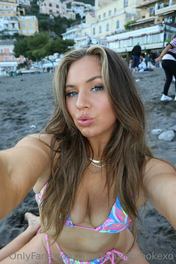 MacKenzie Brooke