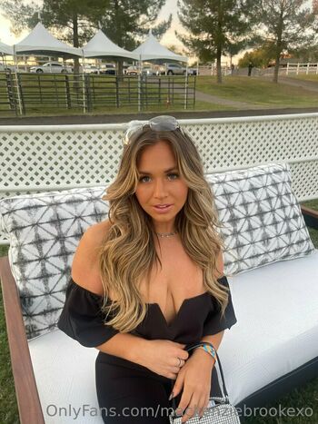 MacKenzie Brooke