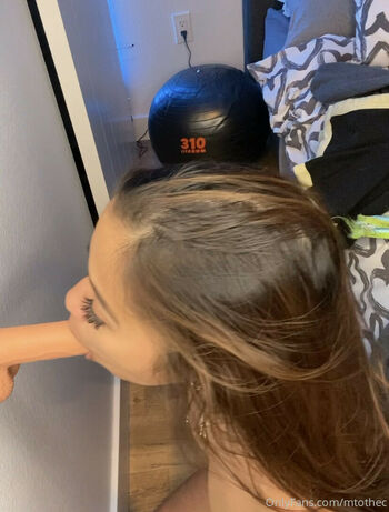 Maddy Coles -mtothec