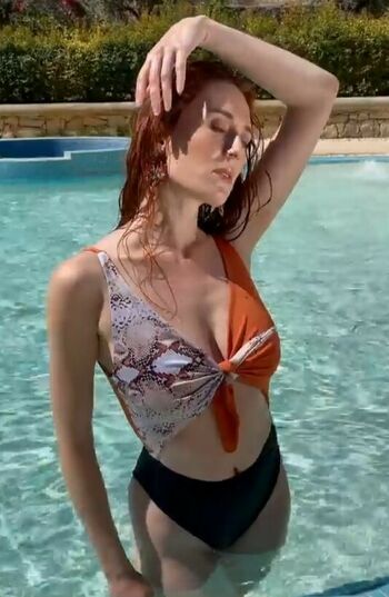 Madeleine Baldachino