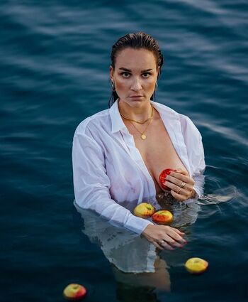mademoiselle_michele
